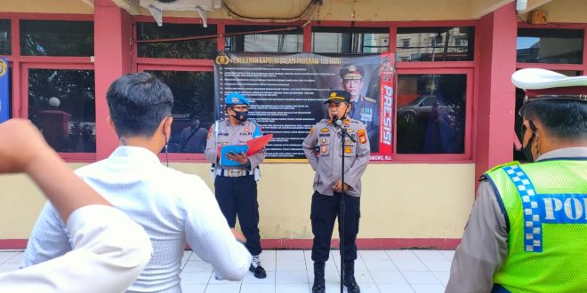 Kapolsek Bontoala Pimpin Apel Pagi, Ini Arahan Dan Penekanannya